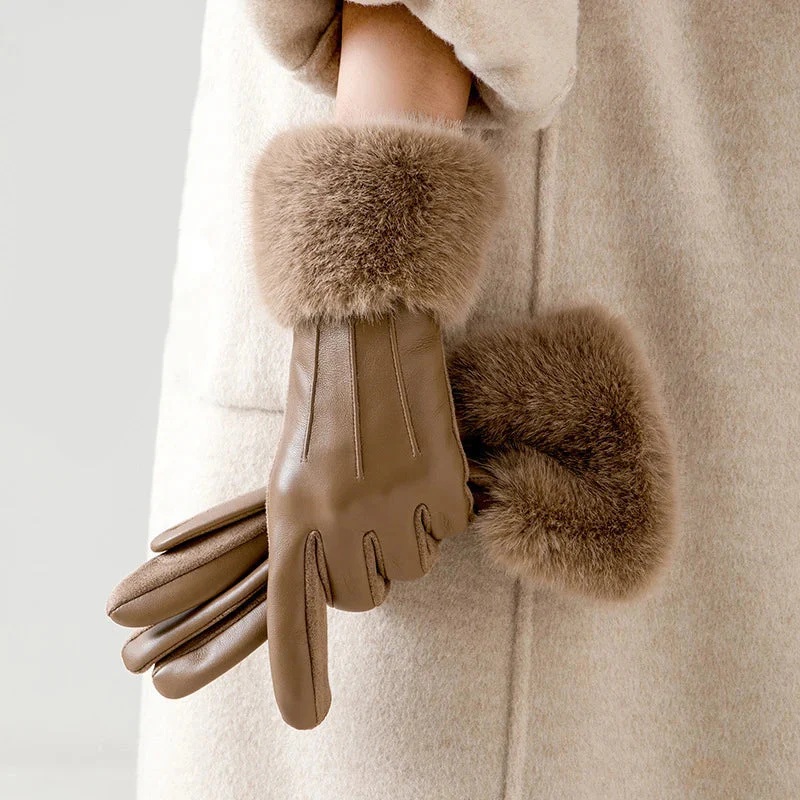 ChloƩ Montclair Gloves with Faux Fur Cuff